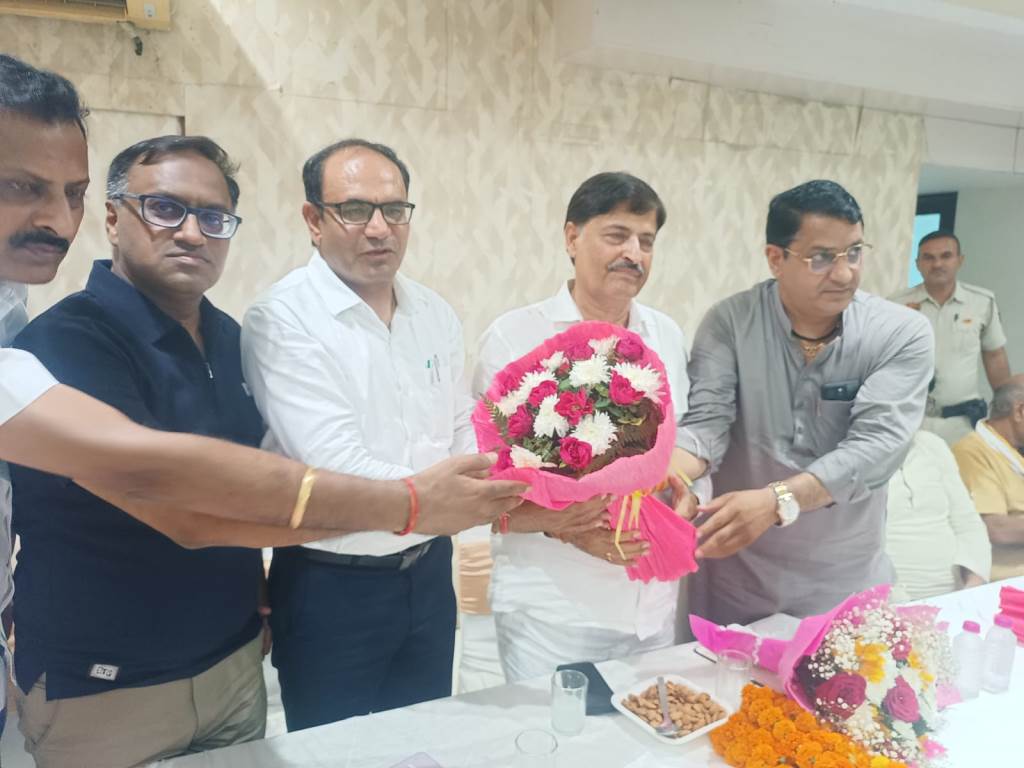 Rajesh Thakral Chairman of the Traders Welfare Board Accorded Grand Welcome in Hisar Declares Public Service His Top Priority